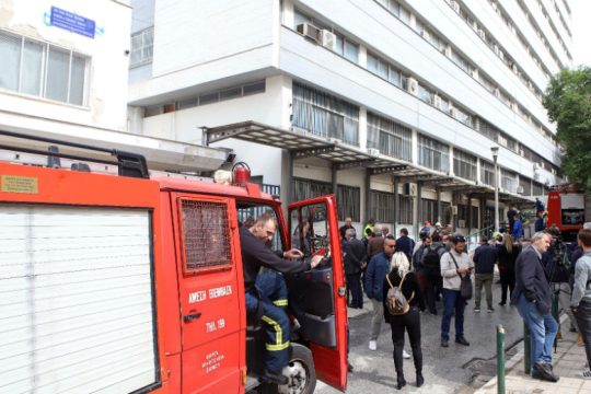 Ζημιές απ’ την πυρκαγιά στο Αριστοτέλειο Πανεπιστήμιο