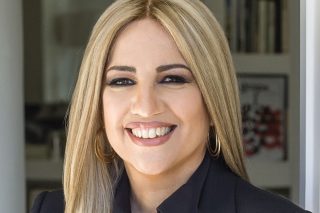 «Οχι άλλο πια το τιμόνι δεξιά για τη χώρα»