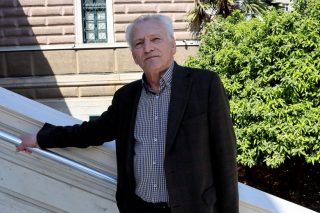«Επεσα στον βούρκο της χούντας για να μιλήσω για το άρρωστο σήμερα»