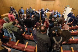 «Χέβι μέταλ» η κόντρα ΓΣΕΕ – ΠΑΜΕ