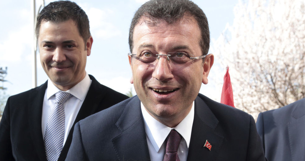 Ο Iμάμογλου… μπαϊλντίζει τον «σουλτάνο»!