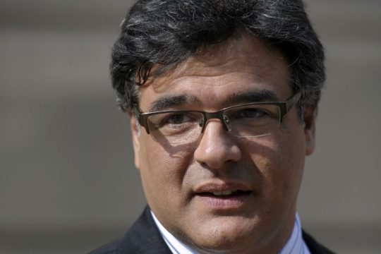 Τζον Κυριάκου: Οι ΗΠΑ δεν έχουν δικαίωμα να ζητάνε την έκδοση του Ασάνζ