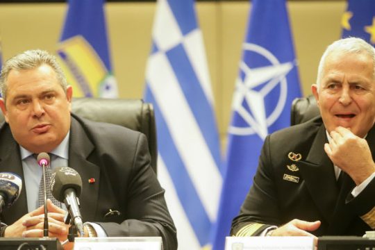 Αποστολάκης σε Καμμένο: Οι αρχηγοί να προστατεύονται μέχρι τέλους