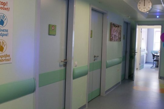 «Fake news» η απόλυση νοσηλεύτριας για ανάρτηση κατά Πολάκη 