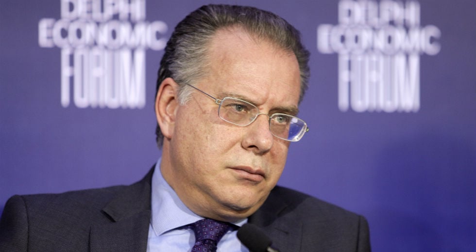 Αμήχανη δήλωση Γ. Κουμουτσάκου για το αμερικανικό νομοσχέδιο