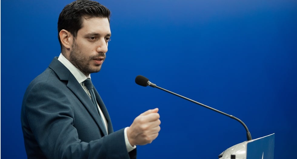 Και κομμουνιστής και Ελληνας. Γίνεται;
