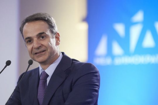 «Θα επιστρέψω στη μεσαία τάξη όσα της πήρε ο κ. Τσίπρας»