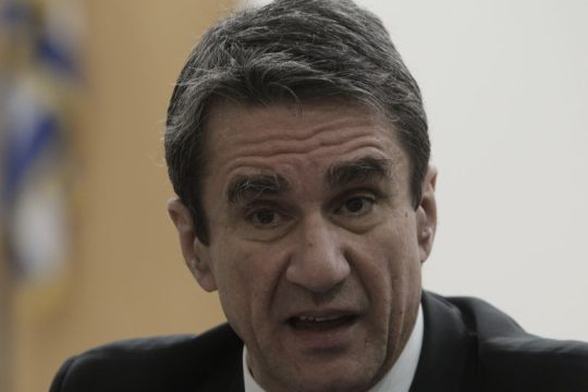 Ηρθη η ασυλία του Λοβέρδου, για «βρόμικο ’89» μιλά η Γεννηματά
