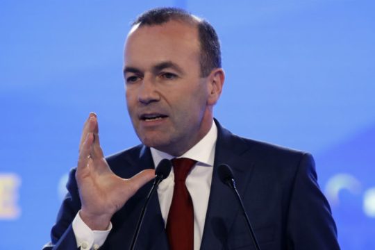 Στήριξε τον Μητσοτάκη, επιτέθηκε στον ΣΥΡΙΖΑ