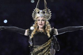 Και νέος δίσκος και Εurovision