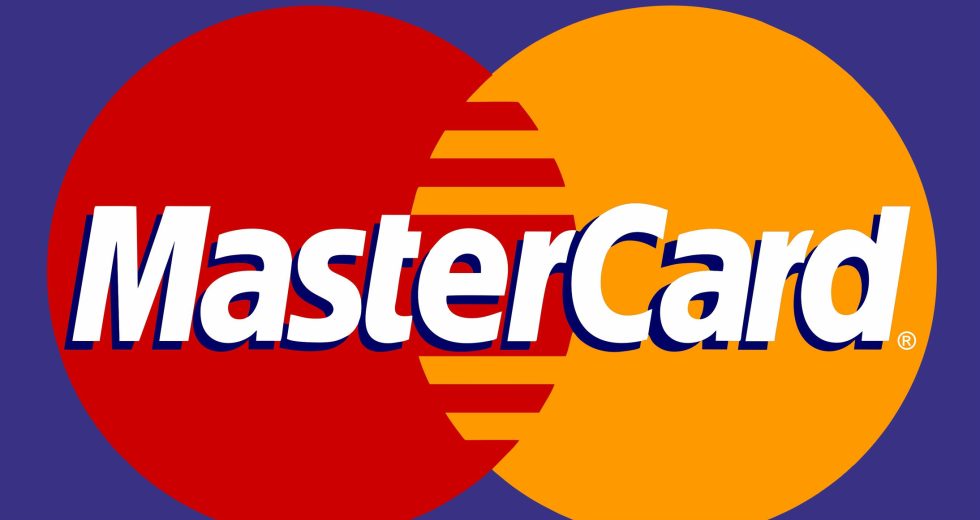 Η Mastercard επέβαλλε υπερβολικές χρεώσεις για 16 χρόνια