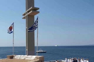 Ο εφοπλιστής Μαρινάκης θυμήθηκε προεκλογικά τον «αφανή Ναυτικό»