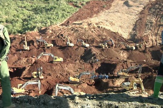 Δεκάδες νεκροί από κατολίσθηση σε ορυχείο στη Μιανμάρ