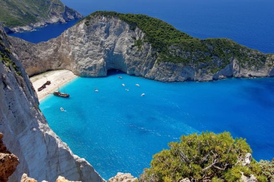 Μία οφειλόμενη απάντηση στον βουλευτή Ζακύνθου