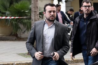 «Φωνάζει ο κλέφτης»…