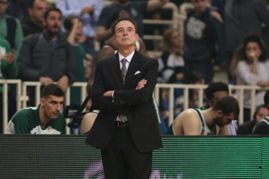 Ο Πιτίνο, για τον αποκλεισμό του ΠΑΟ και τα… τσιγάρα του Βουγιούκα
