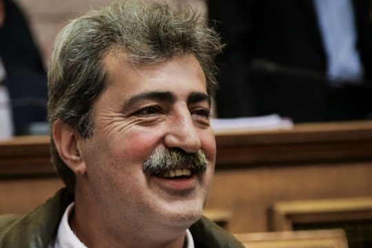 Μικρόβιο αντιπολιτευτικής υστερίας