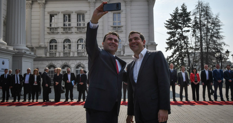 Ο διεθνής Τύπος για τη συνάντηση Τσίπρα – Ζάεφ