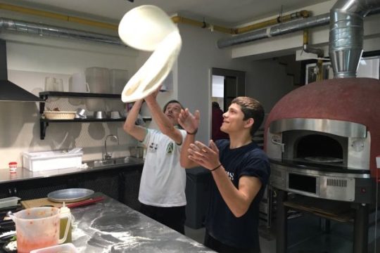 Σεμινάριο παρασκευής pizza του «Άρτος και Αγάπη» και της Academia Pizzaioli