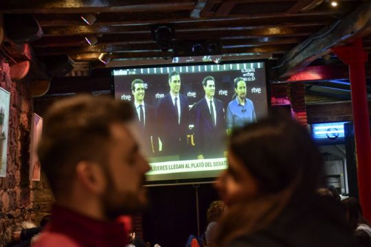 Πέντε ηγέτες και πέντε ιδεολογίες διεκδικούν την ψήφο των Ισπανών
