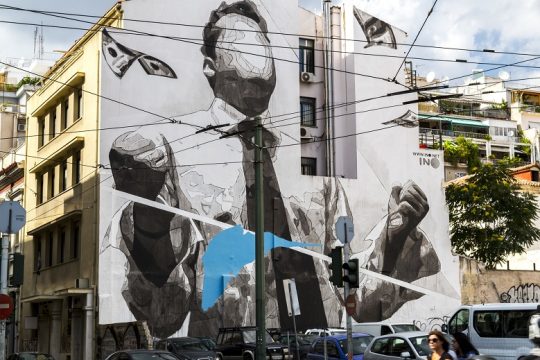 Ο Διαπλοκίδης και ο Αρπακράτης
