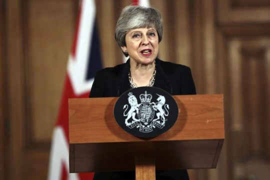 Στροφή προς ένα ηπιότερο Brexit;