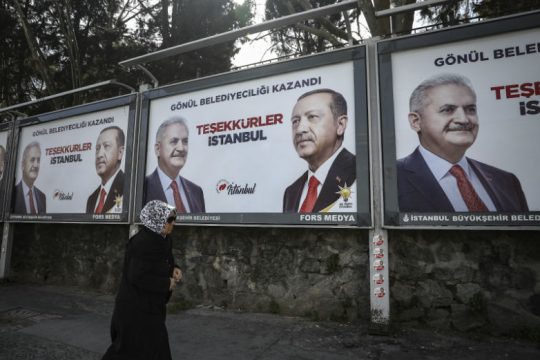 Πώς σχολιάζει ο ξένος Τύπος το εκλογικό αποτέλεσμα για τον Ερντογάν
