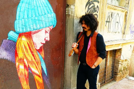 Τρύφων Λάζος: Η μουσική που ακουμπάει τη γη έχει χρώμα