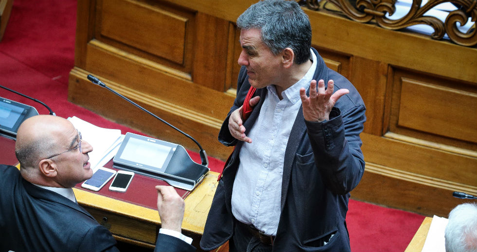 Κόντρα στη Βουλή για τον Ιππόδρομο