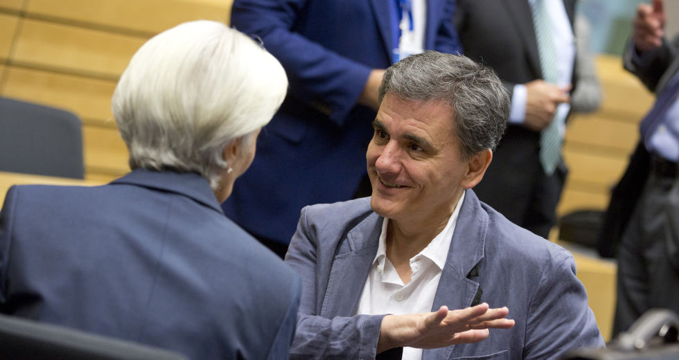 Λιγότερο ΔΝΤ, λιγότερη πίεση