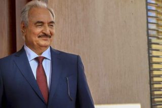 Η στάση της Αθήνας στην αντίδραση Χαφτάρ για το μεταναστευτικό