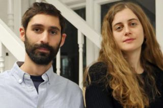 «Γεμίζουμε τα κενά μιας ελλιπούς αστυνομικής έρευνας»