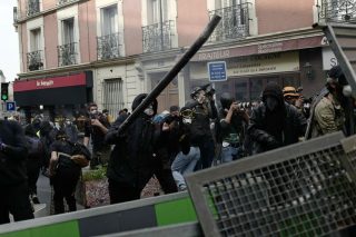 Τα «κίτρινα γιλέκα» κλιμάκωσαν τον αγώνα τους