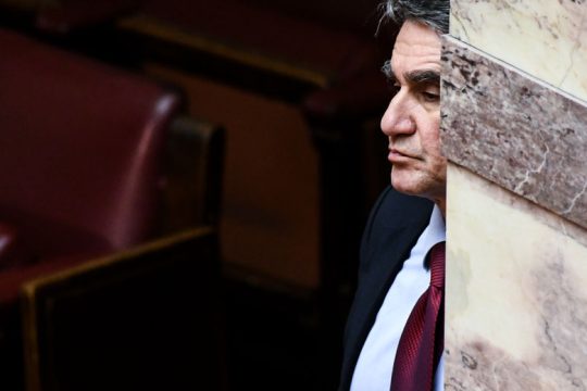 Τέλος Μαΐου η απολογία Λοβέρδου για Novartis