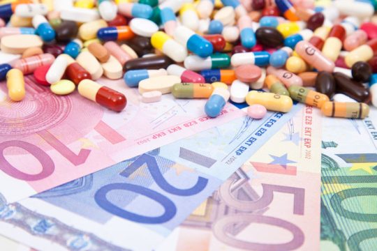 Θα μειωθεί η συμμετοχή των ασθενών στα φάρμακα