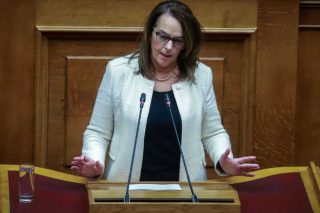 «Ευρύχωρη» η ρύθμιση για τις 120 δόσεις