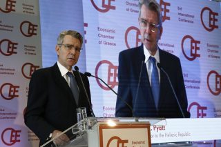 Πρόσκληση για επενδύσεις από Δραγασάκη και Πάιατ