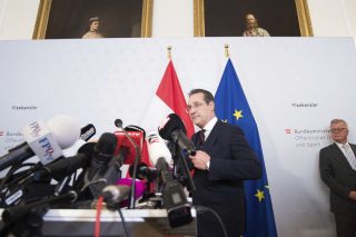 Πρόωρες εκλογές λόγω σκανδάλου στην Αυστρία