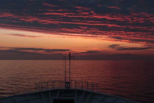 Ανθρωποι πλευστοί στη θάλασσα των ναυαγίων