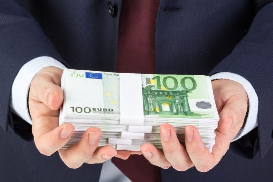 Αύξηση στα ληξιπρόθεσμα χρέη του Δημοσίου