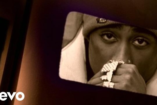 «Dear Mama»: όταν ο Tupac τραγούδησε για τη μητέρα του