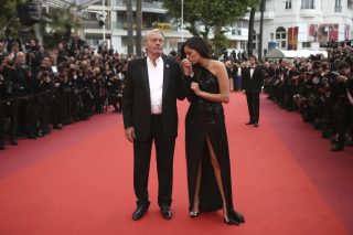 Δάκρυσε και θυμήθηκε τις γυναίκες της ζωής του