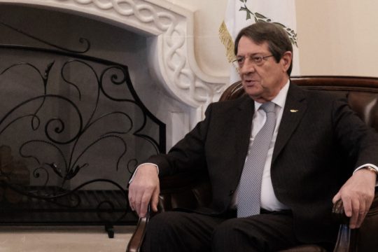 Εντείνει τις διπλωματικές κινήσεις για την ΑΟΖ η Λευκωσία