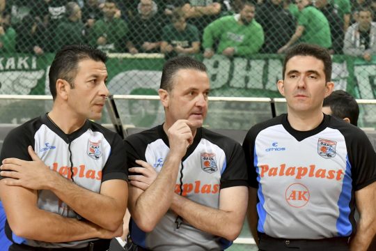 Ορίστηκαν Αναστόπουλος-Μάνος στο ντέρμπι της Δευτέρας