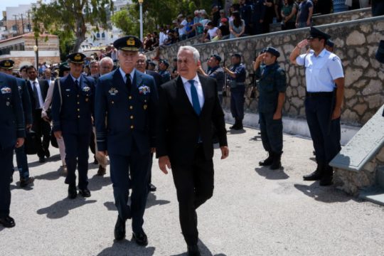 Ο Σύλλογος Βρακοφόρων τίμησε τον σμηναγό Κώστα Ηλιάκη