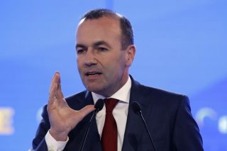 Βαρύ το κλίμα για τον Μ. Βέμπερ