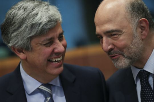 Ανέβαλαν για τον Ιούνιο την απόφαση για τον προϋπολογισμό της ευρωζώνης