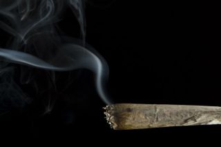 Πρώτη σε θανάτους από καρκίνο του πνεύμονα η Ελλάδα