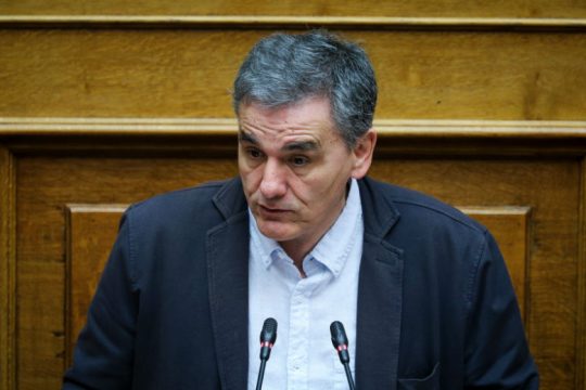 «Ευκαιρία για την Ελλάδα οι ευνοϊκοί όροι αποπληρωμής δανείων»