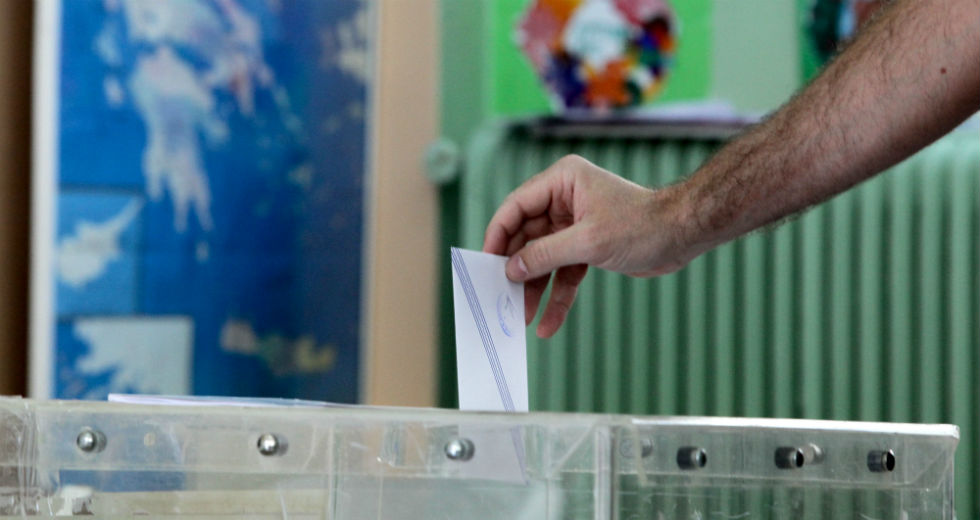 Όλα όσα πρέπει να ξέρουμε για τις κάλπες της Κυριακής